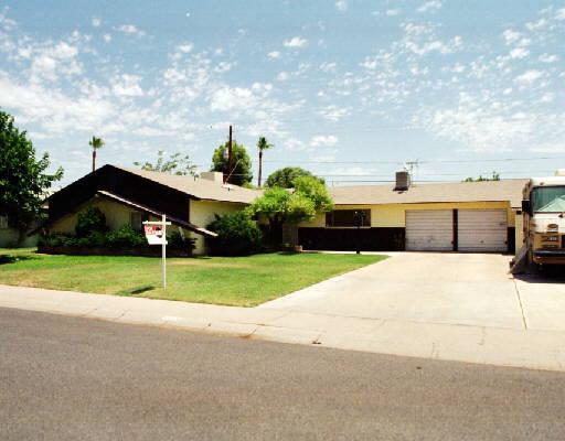 5209 N 61 Dr., Glendale, AZ 85301