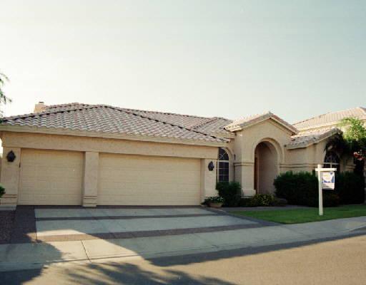 16826 S 18th Way, Phoenix, AZ 85048