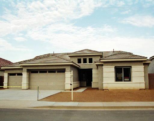 2736 S La Arboleta St., Gilbert, AZ 85296