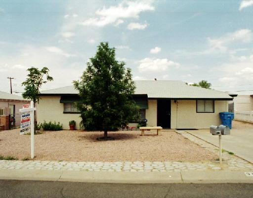 916 W Paseo Way, Phoenix, AZ 85041