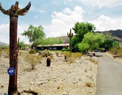 2035 W Olney Ave., Phoenix, AZ 85041