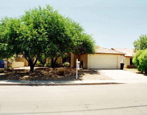 1729 E Vineyard St., Phoenix, AZ 85040