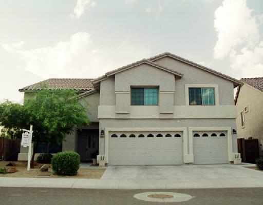 2025 E Mariposa Grande St., Phoenix, AZ 85024