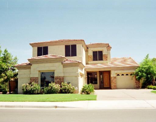1322 E Geronimo St., Chandler, AZ 85225