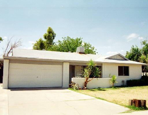 4914 S Taylor Dr., Tempe, AZ 85282