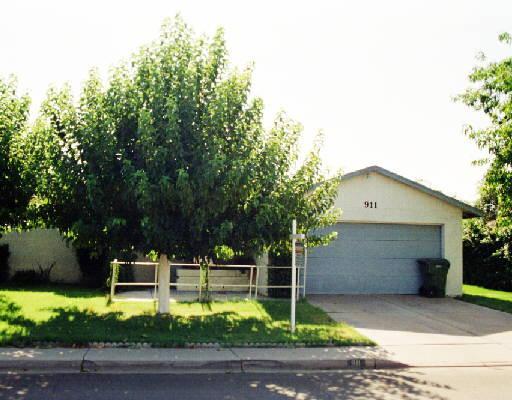 911 S 35th Pl., Mesa, AZ 85204