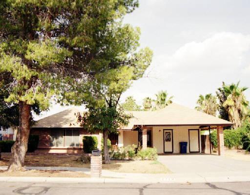2713 S Flint Cir., Mesa, AZ 85202