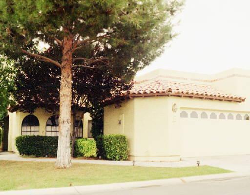 4053 E Paradise Dr., Phoenix, AZ 85028