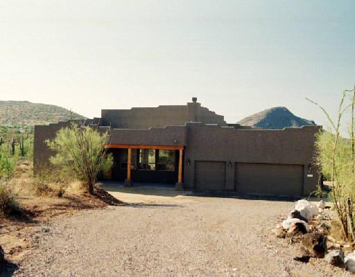 45231 N 18th St., New River, AZ 85087