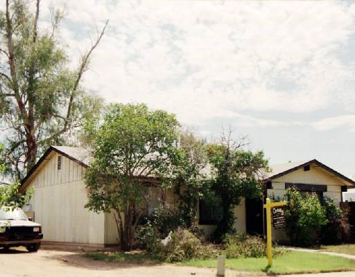 4633 E Sunland Ave., Phoenix, AZ 85040