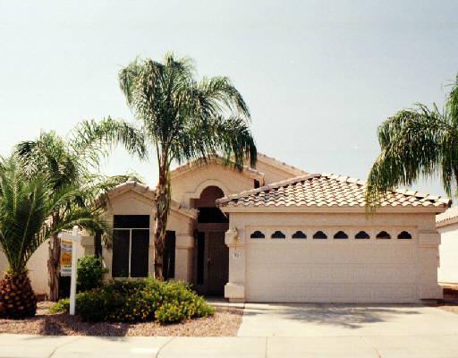 2219 E Ross Ave., Phoenix, AZ 85024