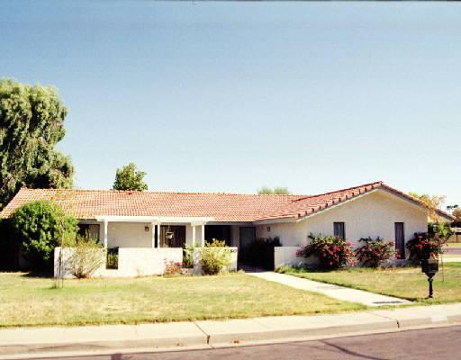 2360 E Ivy St., Mesa, AZ 85213