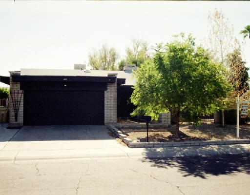 8405 N 49th Dr., Glendale, AZ 85302