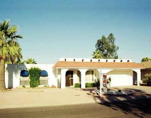 536 S Essex Ln., Mesa, AZ 85208