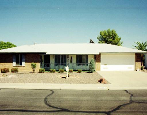 16213 N Meadow Park Dr., Sun City, AZ 85351