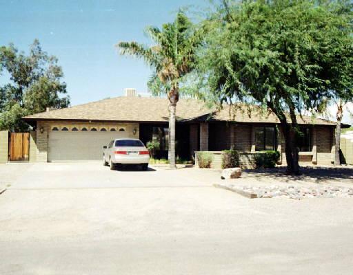 9044 W Camino De Oro Rd., Peoria, AZ 85382