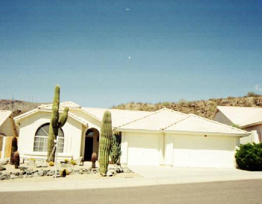 914 E Mountain Sky Ave., Phoenix, AZ 85048