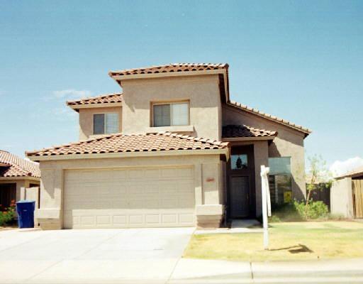 2190 S Navajo Way, Chandler, AZ 85286