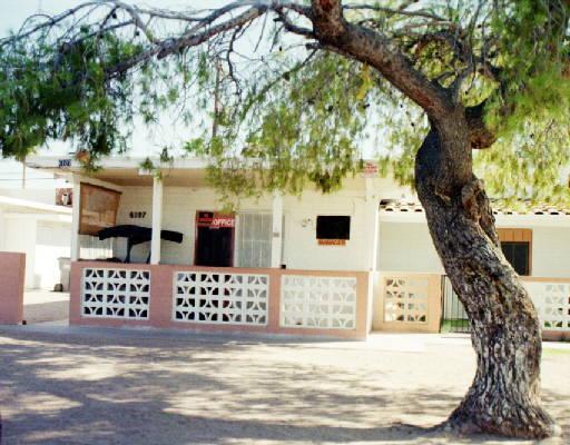 4107 E Belleview St., Phoenix, AZ 85008