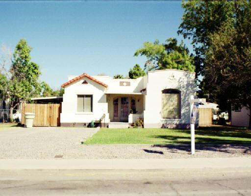 2536 E Willetta St., Phoenix, AZ 85008