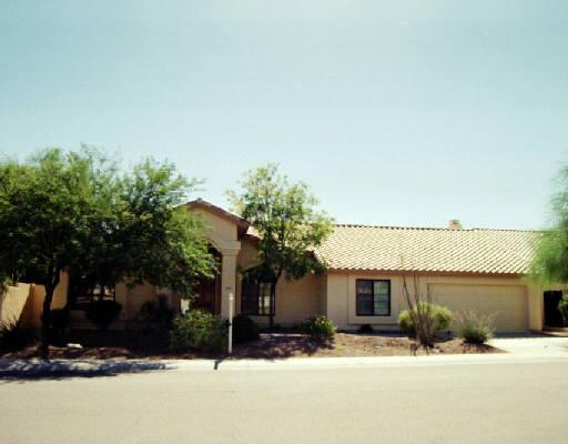 2031 E Sapium Way, Phoenix, AZ 85048