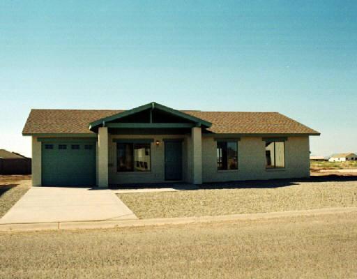 11453 W Cabrillo Dr., Arizona City, AZ 85223