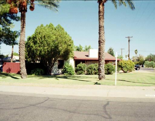 2244 E Earll Dr., Phoenix, AZ 85016