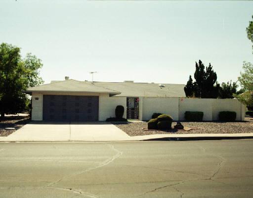 9863 W Palmeras Dr., Sun City, AZ 85373