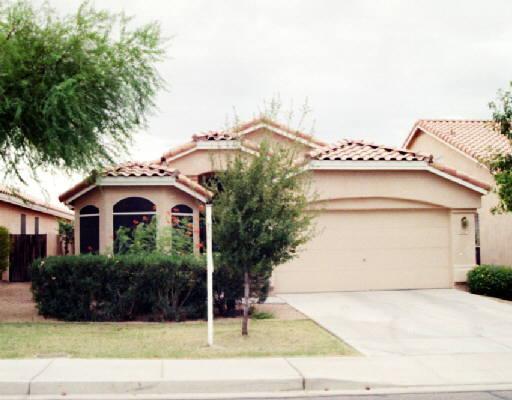 6607 E Saddleback St., Mesa, AZ 85215