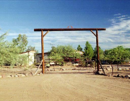 1208 E Cavalry Rd., New River, AZ 85087