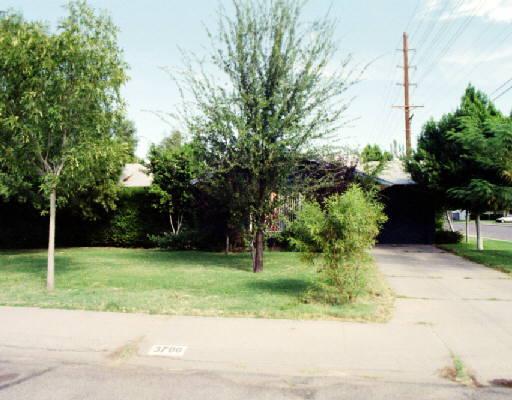 3700 W Cavalier Dr., Phoenix, AZ 85019