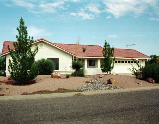8980 W Wenden Dr., Arizona City, AZ 85223