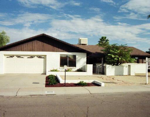 4820 W Laurel Ln., Glendale, AZ 85304