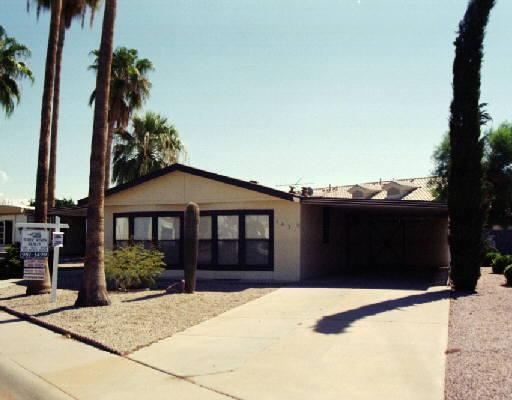 5831 E Leonora St., Mesa, AZ 85215