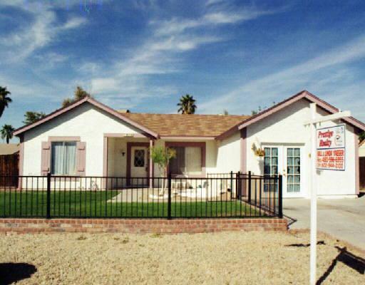 7626 W Meadowbrook Ave., Phoenix, AZ 85033