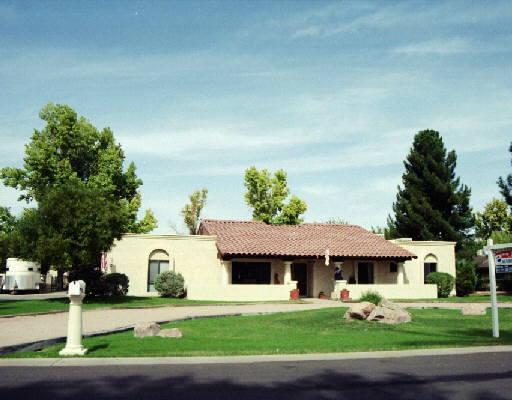 1036 E El Freda Rd., Tempe, AZ 85284