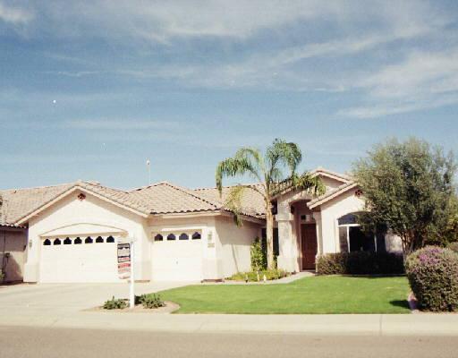 326 W Oxford Ln., Gilbert, AZ 85233