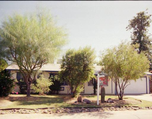 4131 E Grove St., Phoenix, AZ 85040