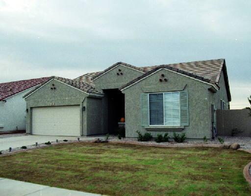 65 E Betsy Ln., Gilbert, AZ 85296