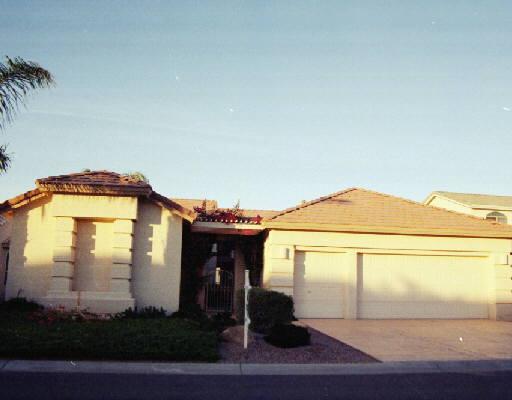 9032 E Cedar Waxwing Dr. #35, Sun Lakes, AZ 85248