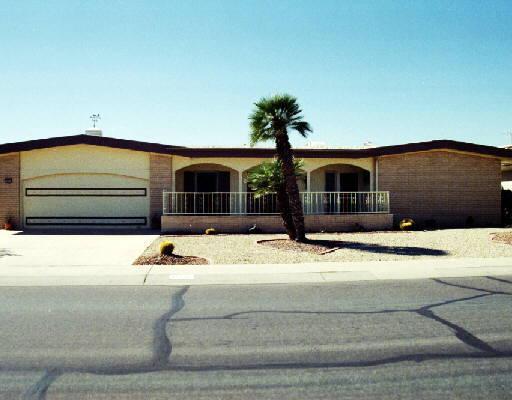 16618 N Meadow Park Dr., Sun City, AZ 85351