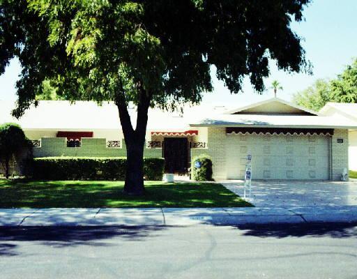 18414 N 104th Ave., Sun City, AZ 85373