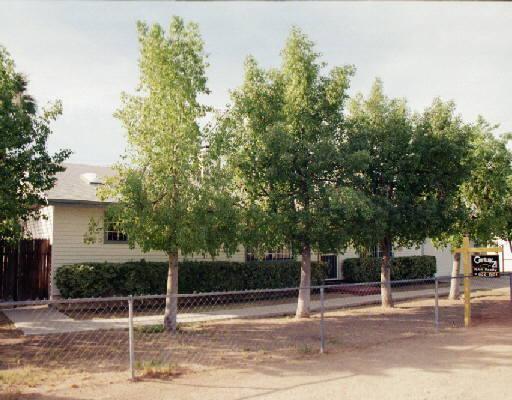 8121 E 2nd Ave., Mesa, AZ 85208