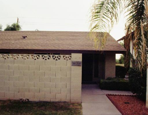 17623 N Lindner Dr., Glendale, AZ 85308