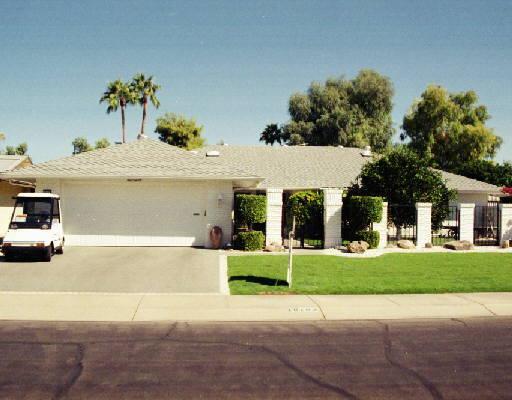 10102 N Concho Cir., Sun City, AZ 85373