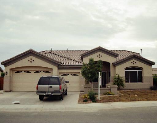 2745 S Sierra St., Gilbert, AZ 85295