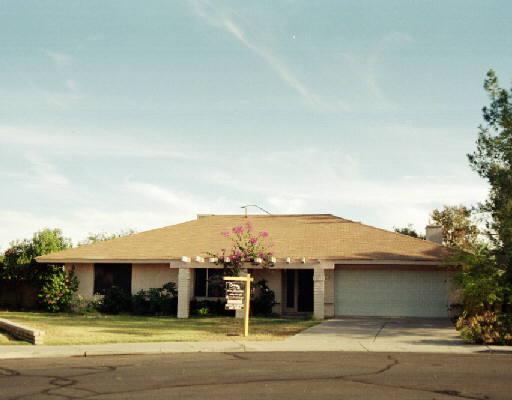 2463 S Canton St., Mesa, AZ 85202