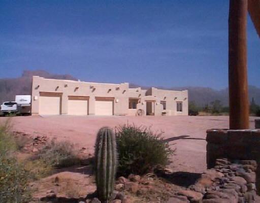 6348 E 16th Ave., Apache Junction, AZ 85119
