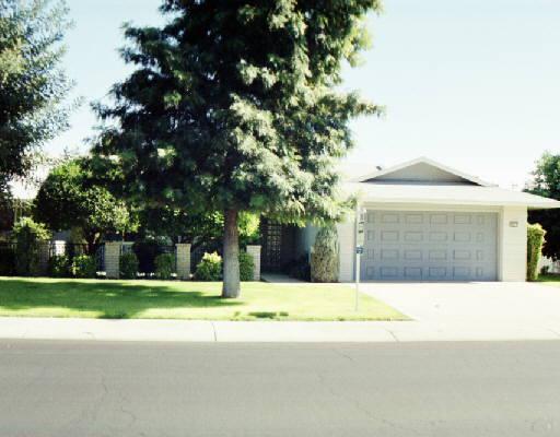 18411 N Conestoga Dr., Sun City, AZ 85373