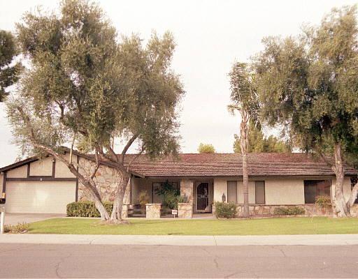 6 E Concorda Dr., Tempe, AZ 85282